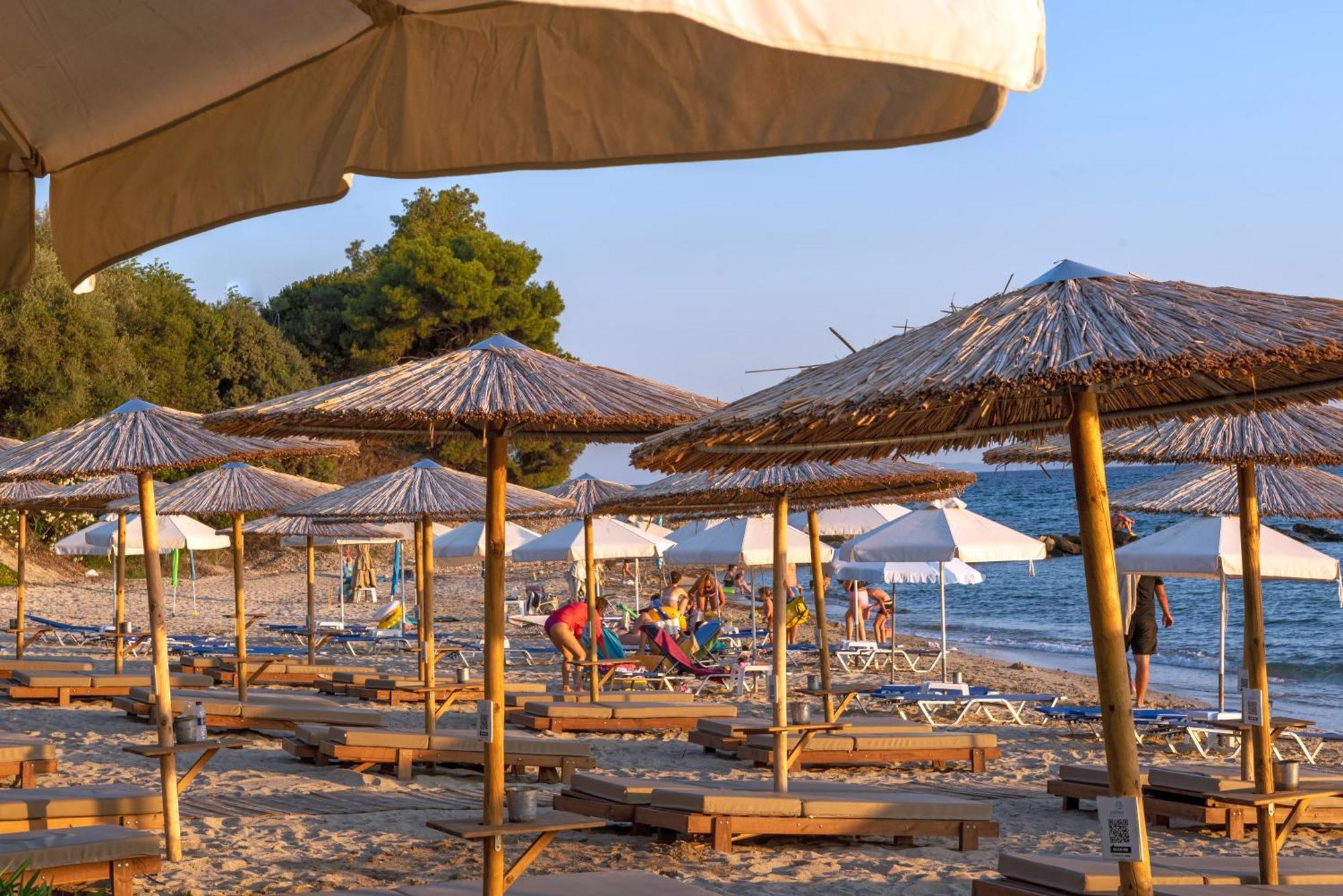 Camping Castello Неос-Мармарас Экстерьер фото